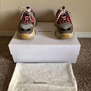 Balenciaga Triple S